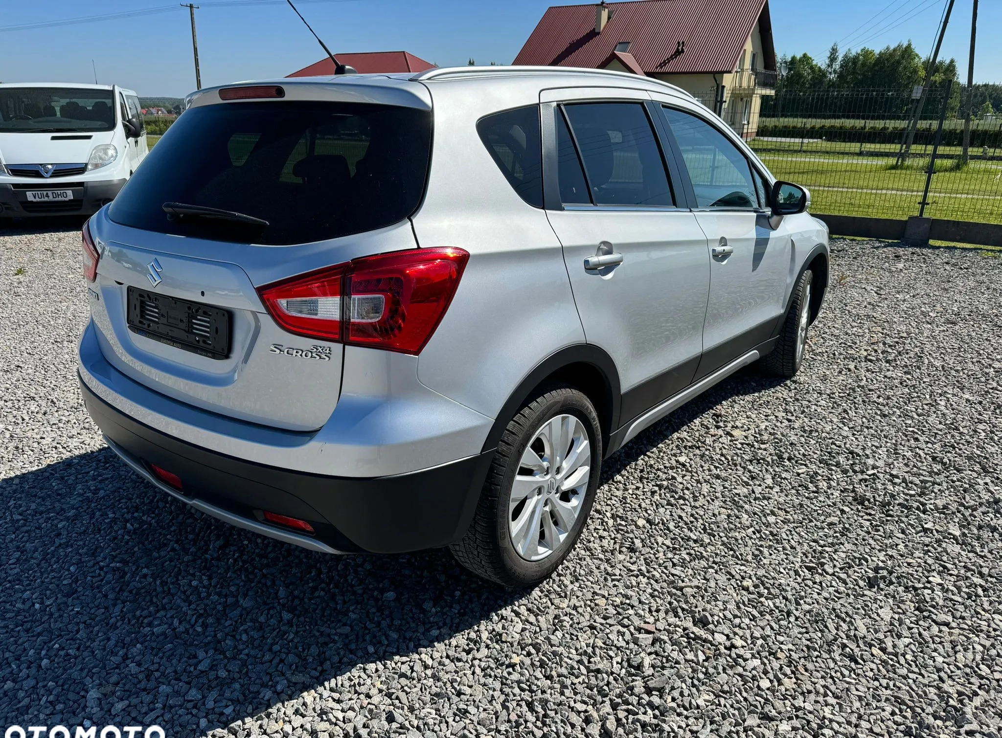 Suzuki SX4 S-Cross cena 39900 przebieg: 137000, rok produkcji 2018 z Siewierz małe 67